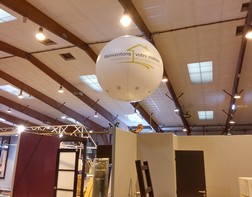 Ballon géant salon habitat