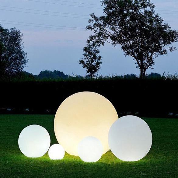 Des ballons gonflables avec eclairage LED