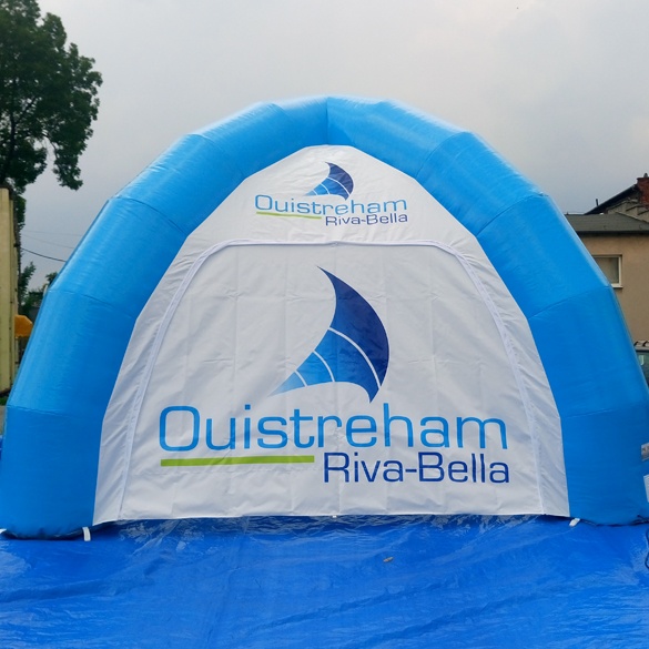 Tente gonflable pour la ville de Ouistreham